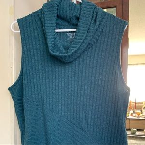 Time & Tru Sleeveless Turtleneck